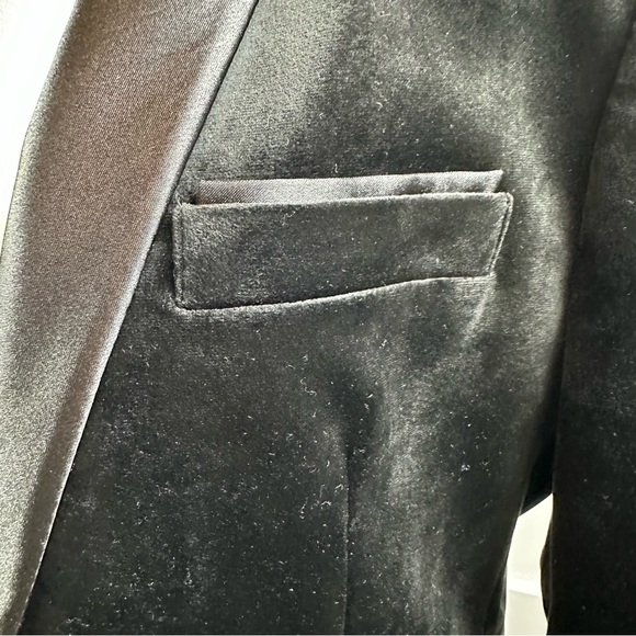 INC International Concepts Men’s Slim Fit Black Velvet Blazer Formal Size Small - Picture 6 of 17